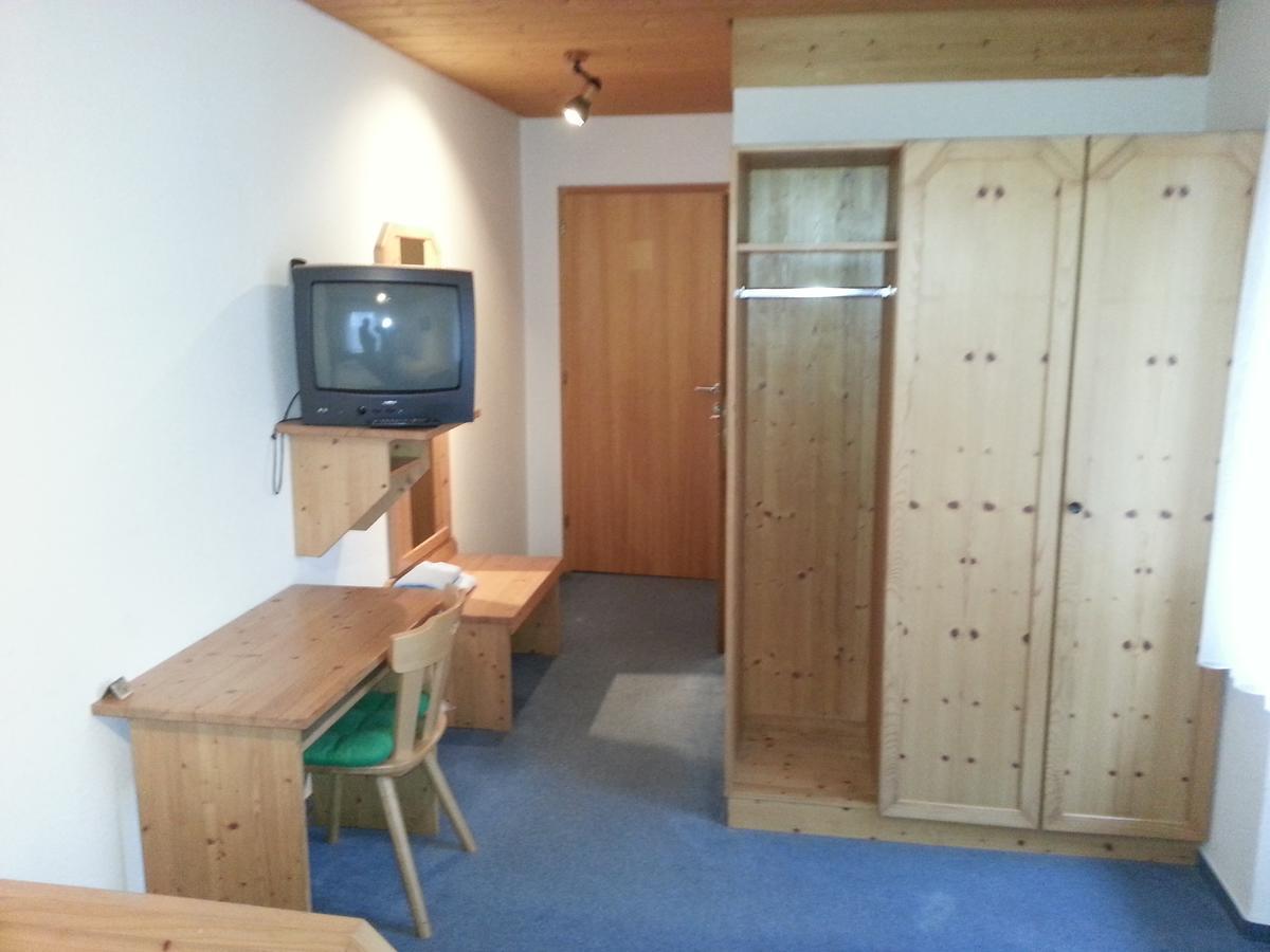Hotel Bad Bruckhaus Gurtweil Kamer foto